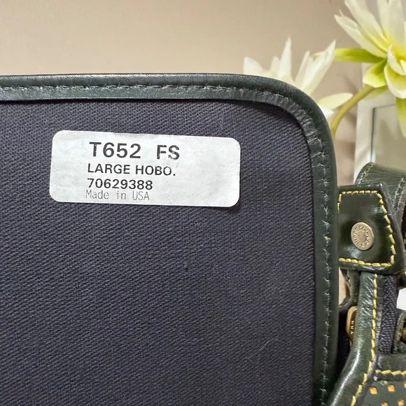 Vintage Dooney & Bourke Cabrio Green/Yellow Perforated Leather Large Hobo Bag - Picture 13 of 16